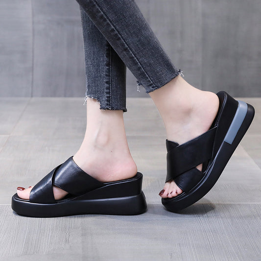 Open-toe outdoor shoes