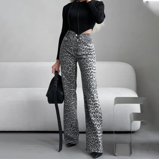 Leopard print skinny jeans