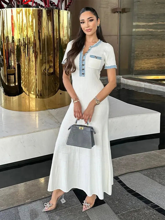 Lightweight summer dress in knit and denim