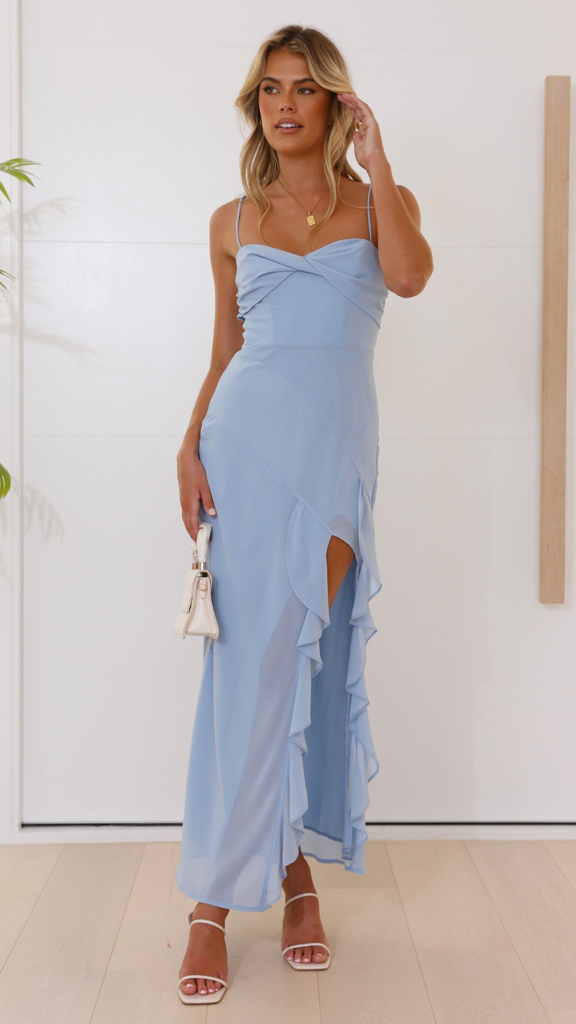Robe romantique à bretelles