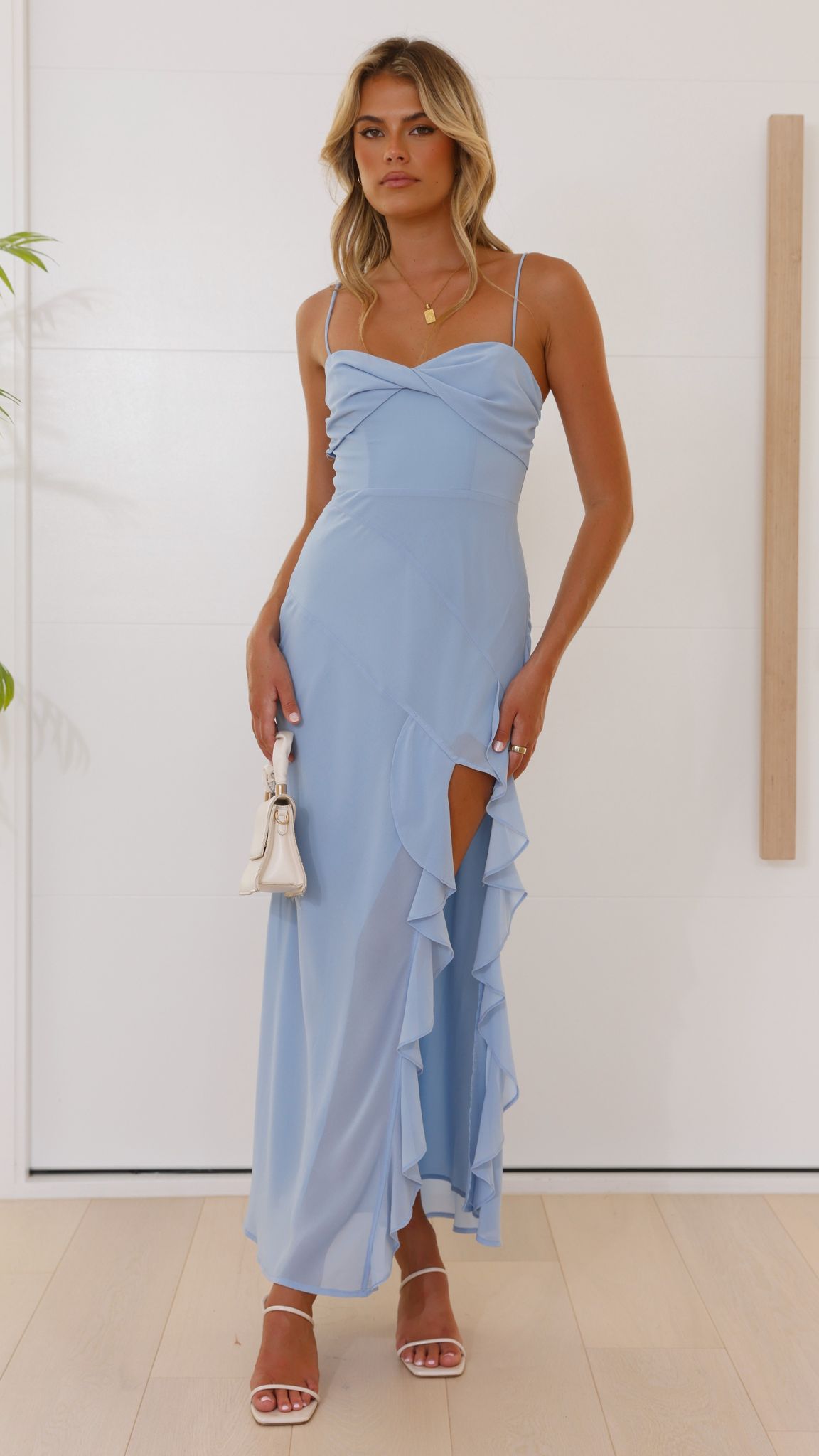 Robe romantique à bretelles