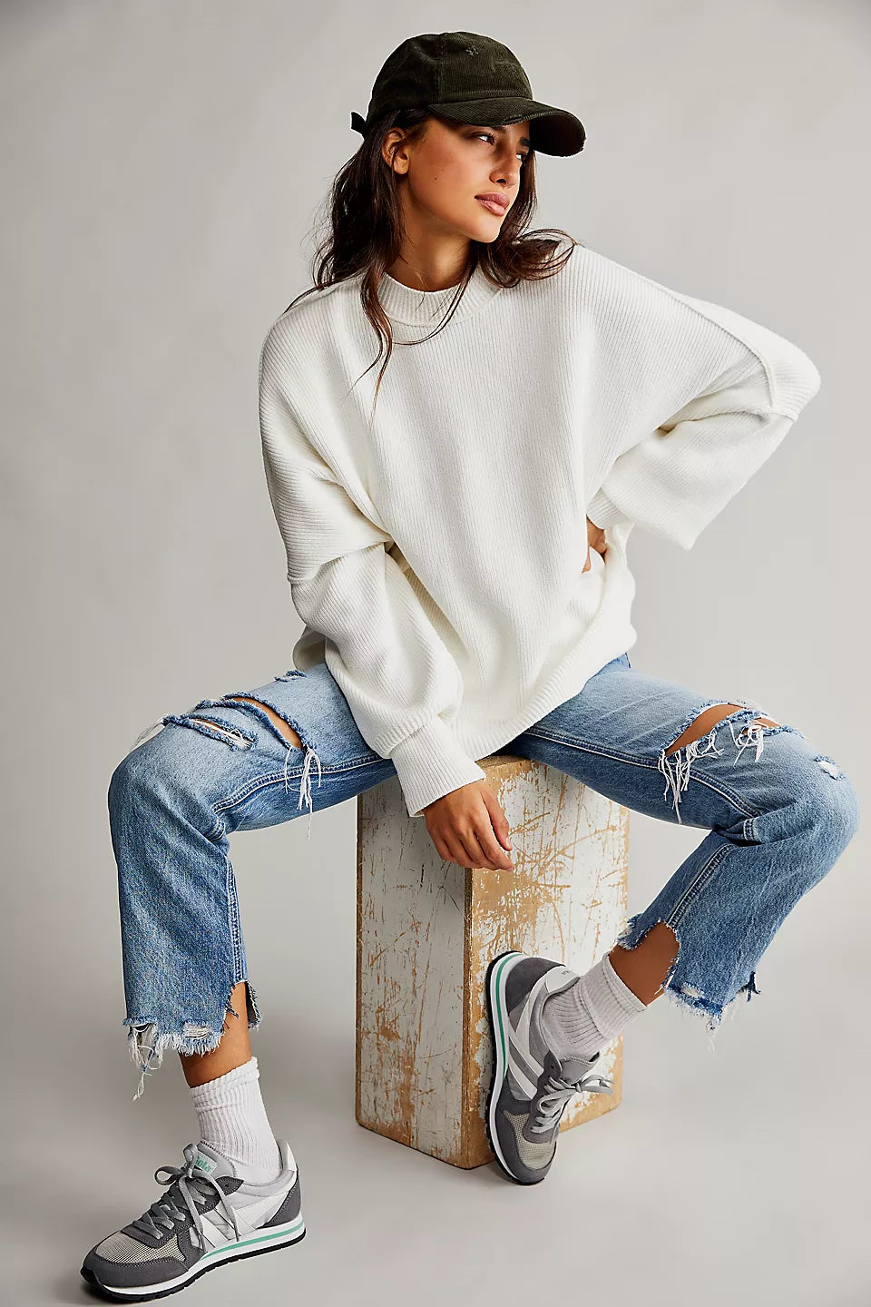 Violet sweater