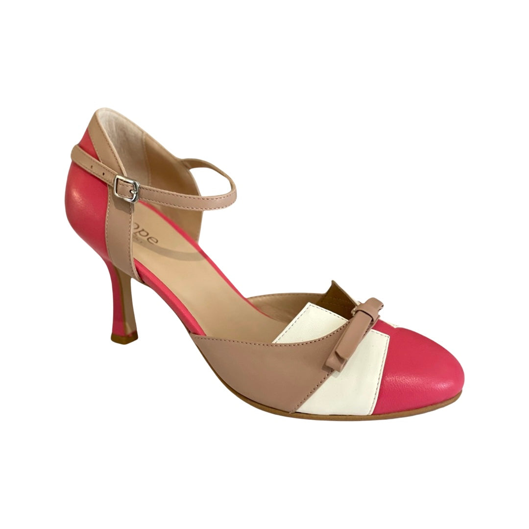 Pointed toe, buckle, high heel sandals
