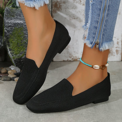 Knitted flat loafers