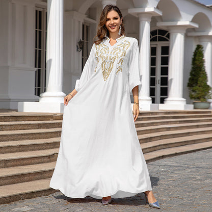 Robe brodée