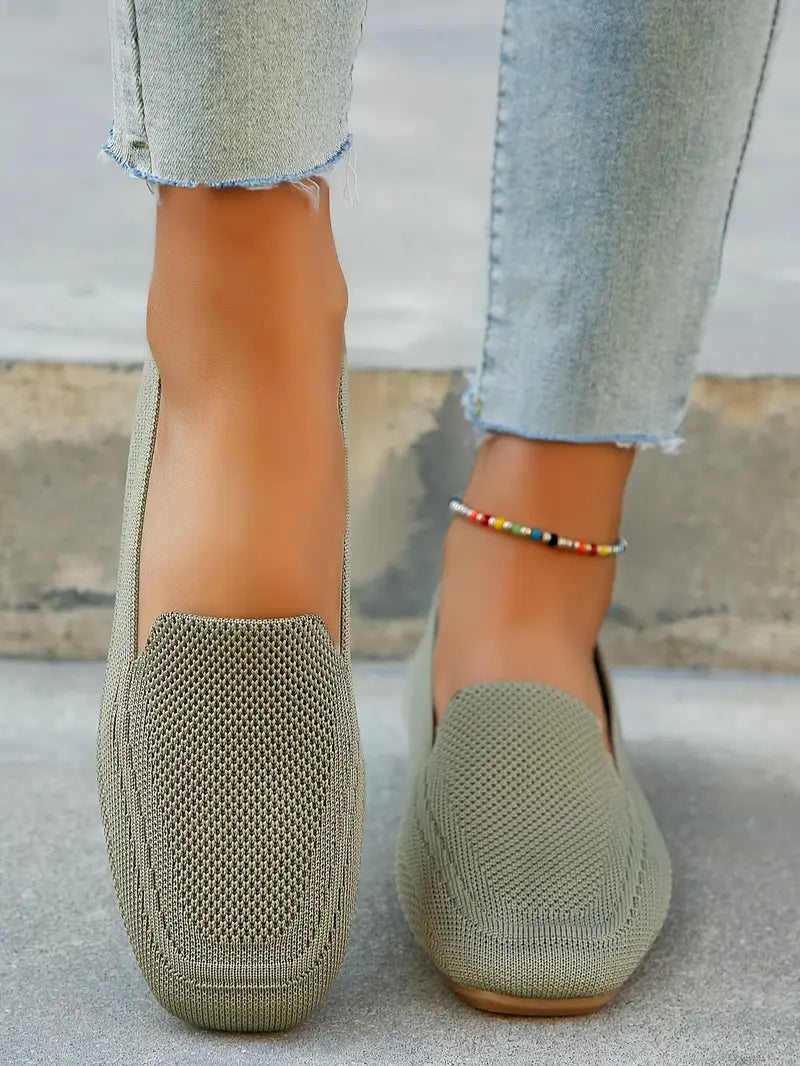 Knitted flat loafers