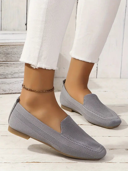 Knitted flat loafers