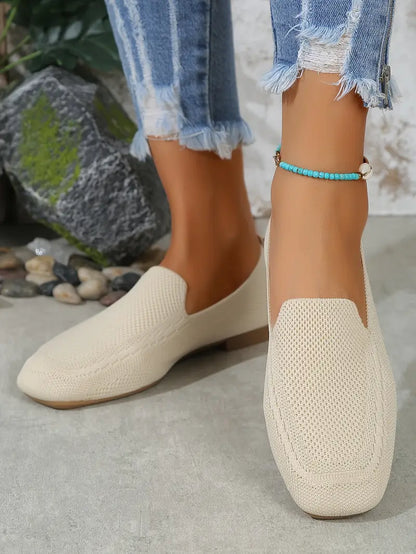 Knitted flat loafers
