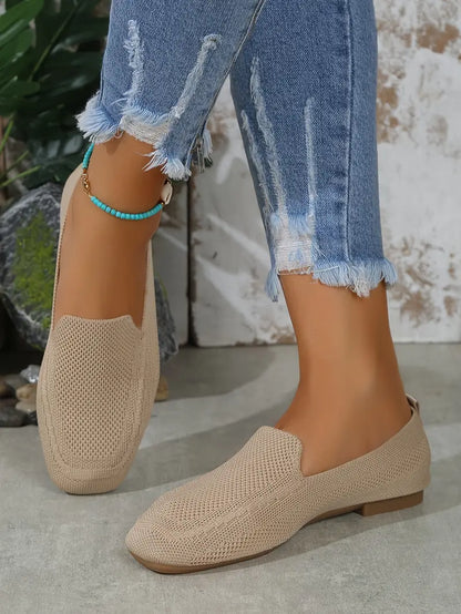 Knitted flat loafers