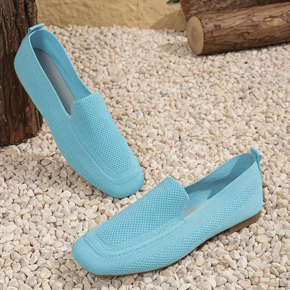 Knitted flat loafers