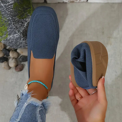 Knitted flat loafers